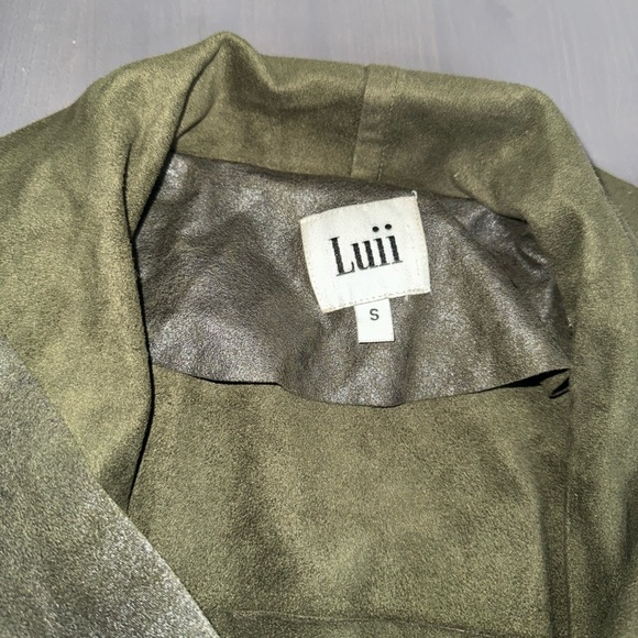 Luii Olive Green Tunic Vest with Slits On Side - Picture 5 of 9